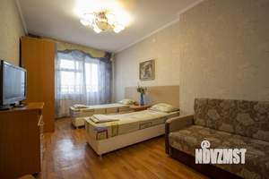 1-к квартира, посуточно, 37м2, 5/10 этаж