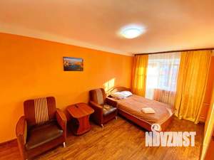 1-к квартира, посуточно, 38м2, 2/5 этаж
