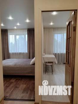 1-к квартира, посуточно, 31м2, 2/9 этаж