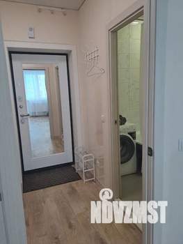 Студия квартира, посуточно, 30м2, 18/25 этаж