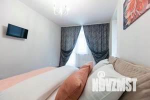 2-к квартира, посуточно, 68м2, 25/25 этаж