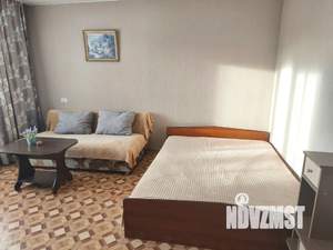 1-к квартира, посуточно, 35м2, 4/9 этаж