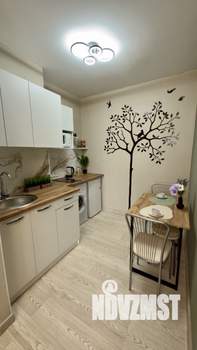 Студия квартира, посуточно, 35м2, 9/14 этаж