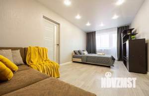 2-к квартира, посуточно, 50м2, 1/1 этаж