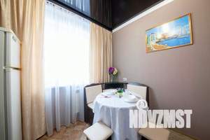 1-к квартира, посуточно, 35м2, 4/10 этаж