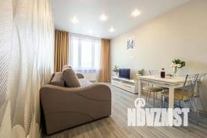 2-к квартира, посуточно, 50м2, 6/25 этаж