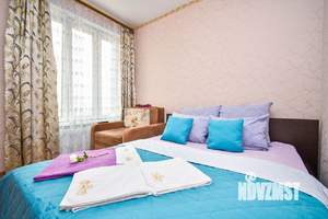 1-к квартира, посуточно, 35м2, 21/26 этаж