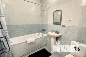 1-к квартира, посуточно, 49м2, 3/10 этаж