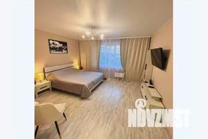 1-к квартира, посуточно, 39м2, 1/10 этаж