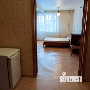 Студия квартира, на длительный срок, 38м2, 2/18 этаж