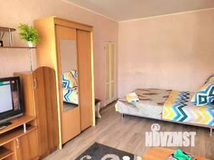 1-к квартира, посуточно, 33м2, 1/1 этаж