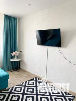 1-к квартира, посуточно, 35м2, 8/10 этаж