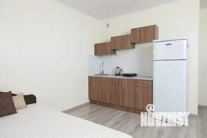 Студия квартира, посуточно, 27м2, 25/25 этаж