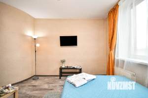 1-к квартира, посуточно, 45м2, 4/10 этаж