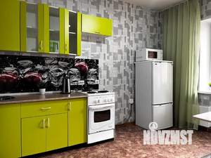 1-к квартира, посуточно, 48м2, 2/17 этаж