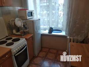 1-к квартира, посуточно, 40м2, 5/9 этаж