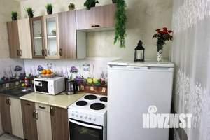 1-к квартира, посуточно, 42м2, 10/10 этаж