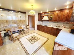 2-к квартира, на длительный срок, 105м2, 3/17 этаж