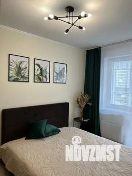 Студия квартира, посуточно, 30м2, 4/28 этаж