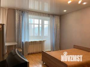 Студия квартира, посуточно, 33м2, 3/5 этаж