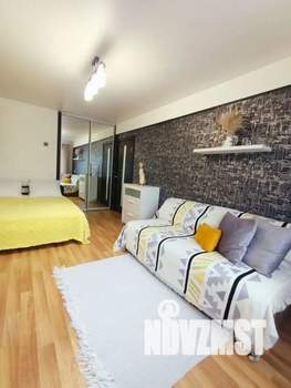 1-к квартира, посуточно, 32м2, 1/1 этаж