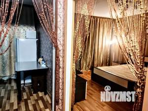 1-к квартира, посуточно, 35м2, 8/10 этаж