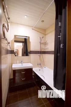 1-к квартира, посуточно, 42м2, 6/10 этаж