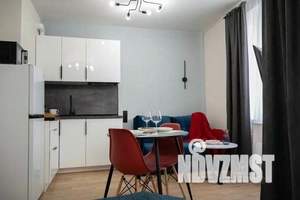 Студия квартира, на длительный срок, 30м2, 4/24 этаж