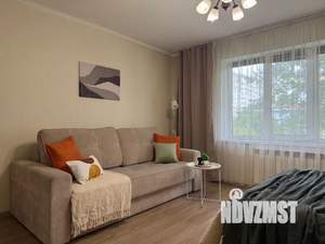 1-к квартира, посуточно, 40м2, 1/8 этаж