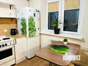 Студия квартира, посуточно, 35м2, 17/17 этаж