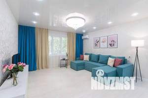 3-к квартира, посуточно, 72м2, 1/10 этаж