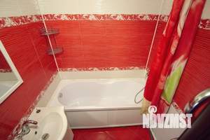 1-к квартира, посуточно, 36м2, 3/10 этаж