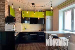 2-к квартира, посуточно, 53м2, 16/17 этаж