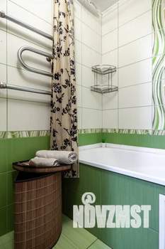 1-к квартира, посуточно, 38м2, 7/10 этаж