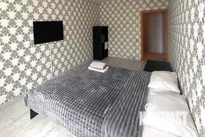 1-к квартира, посуточно, 42м2, 10/10 этаж