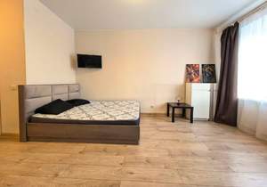 Студия квартира, на длительный срок, 38м2, 13/21 этаж