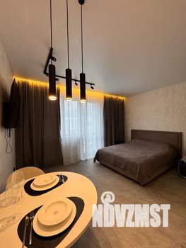 Студия квартира, посуточно, 32м2, 22/25 этаж