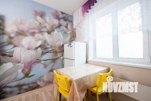 2-к квартира, посуточно, 54м2, 1/1 этаж