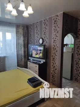 1-к квартира, посуточно, 40м2, 3/5 этаж