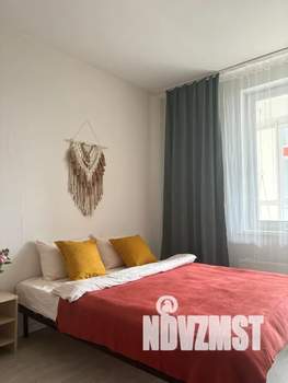 Студия квартира, посуточно, 25м2, 2/17 этаж