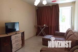 1-к квартира, посуточно, 45м2, 2/10 этаж