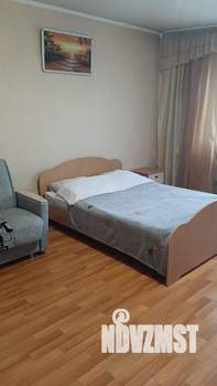 1-к квартира, посуточно, 55м2, 16/16 этаж