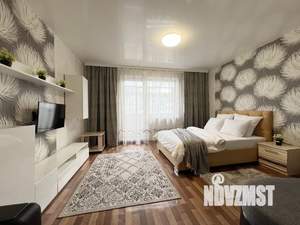 1-к квартира, посуточно, 42м2, 9/10 этаж