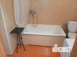 Студия квартира, посуточно, 25м2, 19/25 этаж
