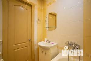 1-к квартира, посуточно, 42м2, 7/10 этаж