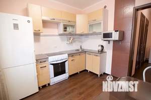 1-к квартира, посуточно, 42м2, 6/10 этаж