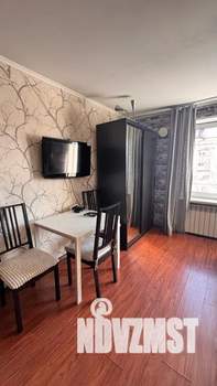 Студия квартира, посуточно, 18м2, 2/5 этаж