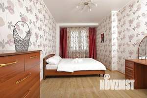 2-к квартира, посуточно, 60м2, 1/1 этаж