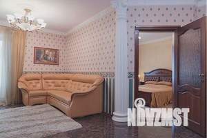 2-к квартира, посуточно, 57м2, 6/10 этаж