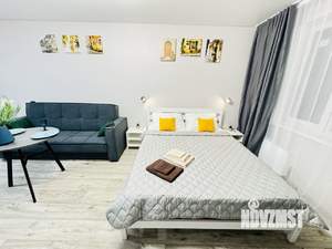 Студия квартира, посуточно, 40м2, 9/17 этаж